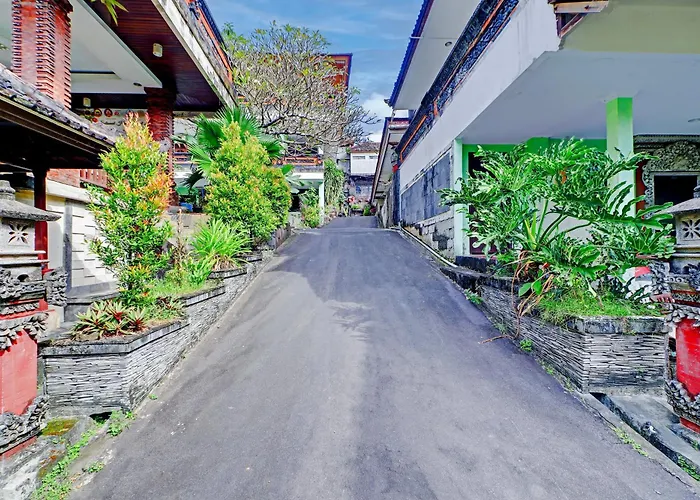 Collection O Bali Near Terminal Ubung Formerly Batukaru Garden ホテル デンパサール
