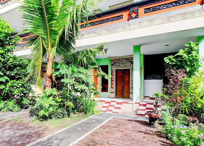 ホテル Collection O Bali Near Terminal Ubung Formerly Batukaru Garden
